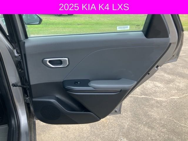 2025 Kia K4 LXS