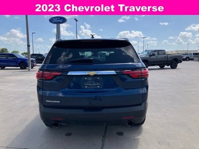 2023 Chevrolet Traverse LS