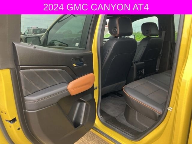 2024 GMC Canyon AT4