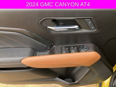 2024 GMC Canyon AT4
