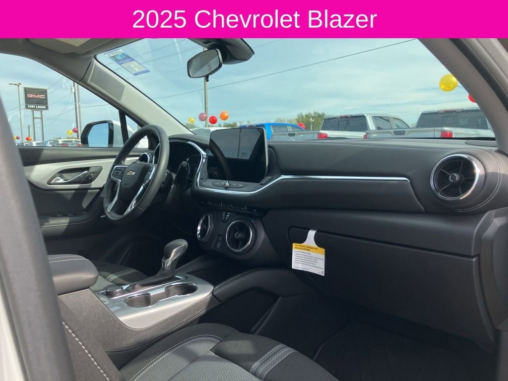2025 Chevrolet Blazer 2LT