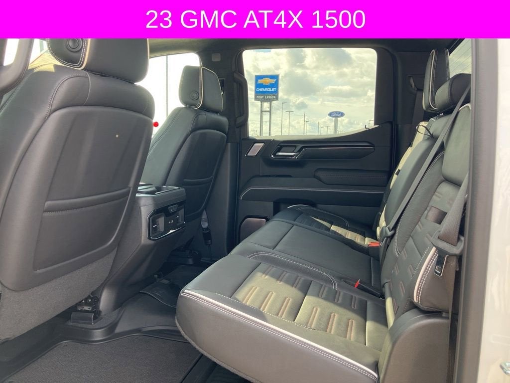 2023 GMC Sierra 1500 AT4X
