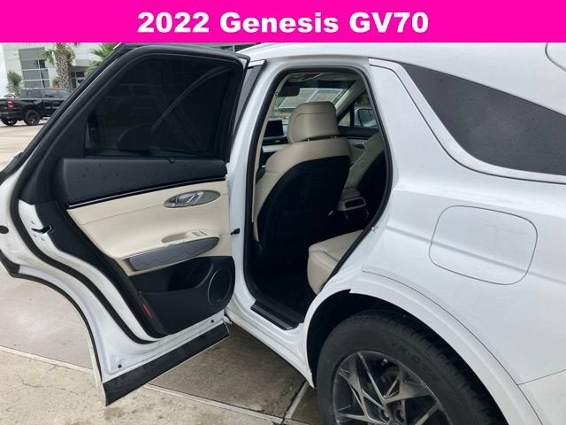 2022 Genesis GV70 2.5T